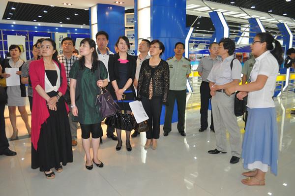 全心打造持久有效的食品安全体系——青岛市政协委员在星空电子药业集团召开食品安全论坛